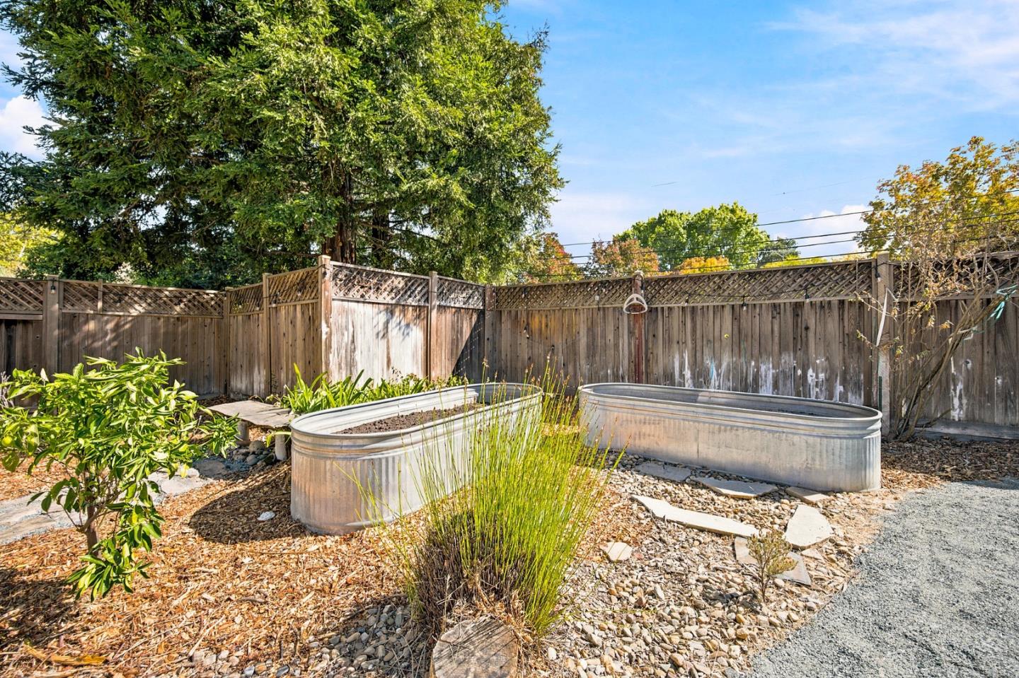 195 Pleasant Valley Drive, Walnut Creek, CA 94597