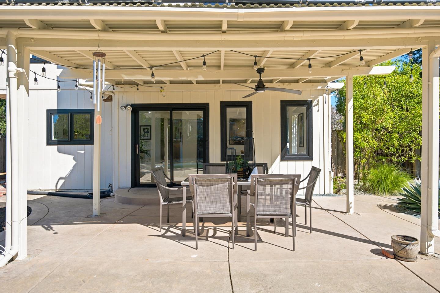 195 Pleasant Valley Drive, Walnut Creek, CA 94597
