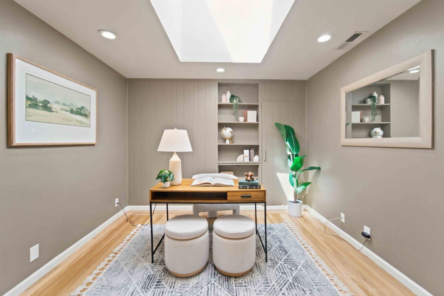 2092 Lynwood Terrace, SanJose, CA 95128