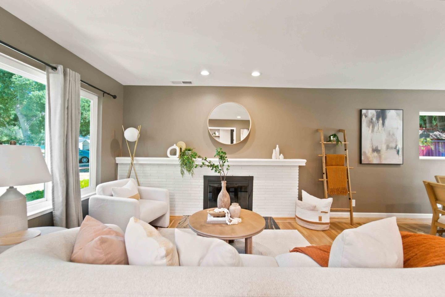 2092 Lynwood Terrace, SanJose, CA 95128