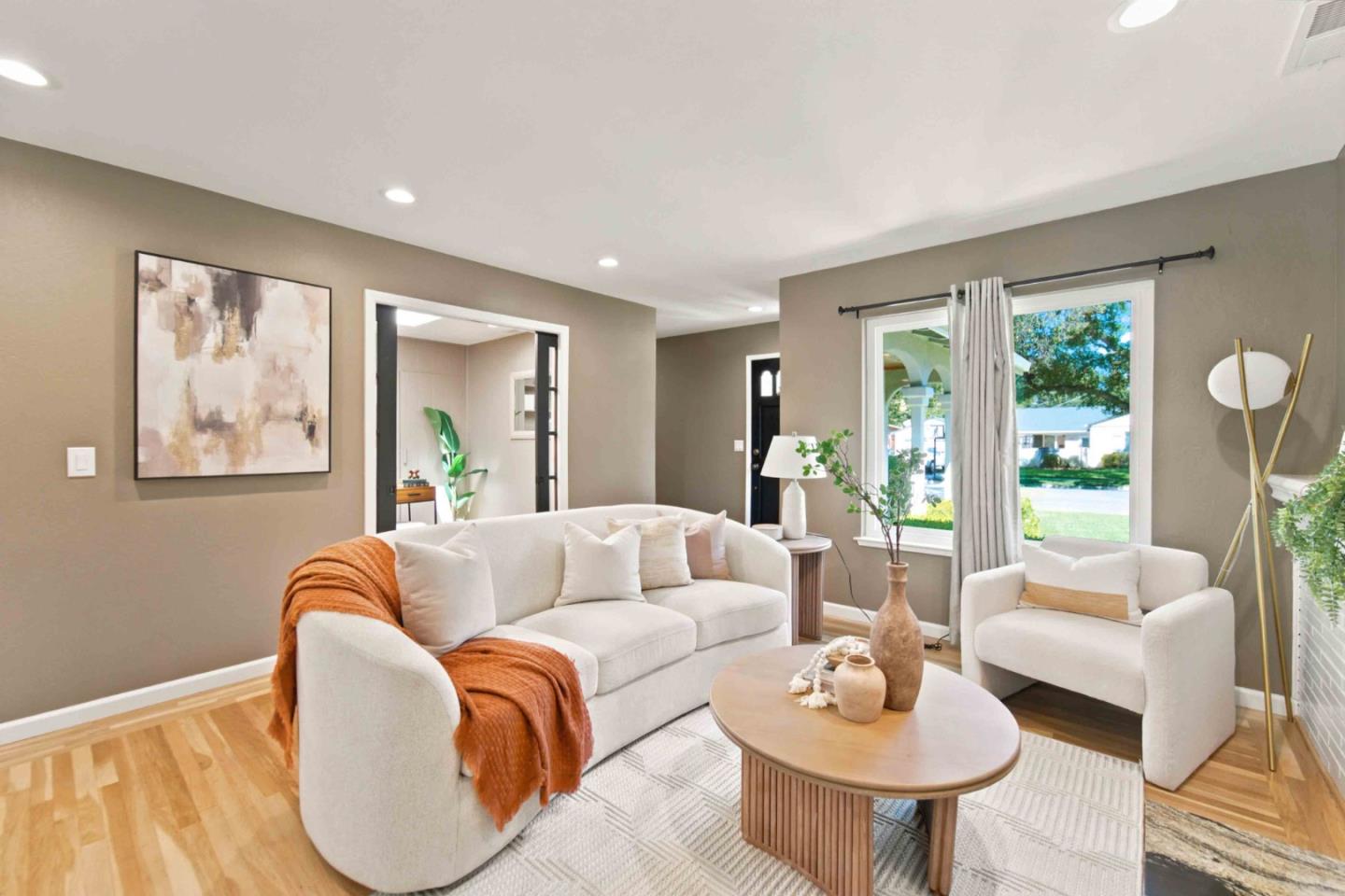 2092 Lynwood Terrace, SanJose, CA 95128