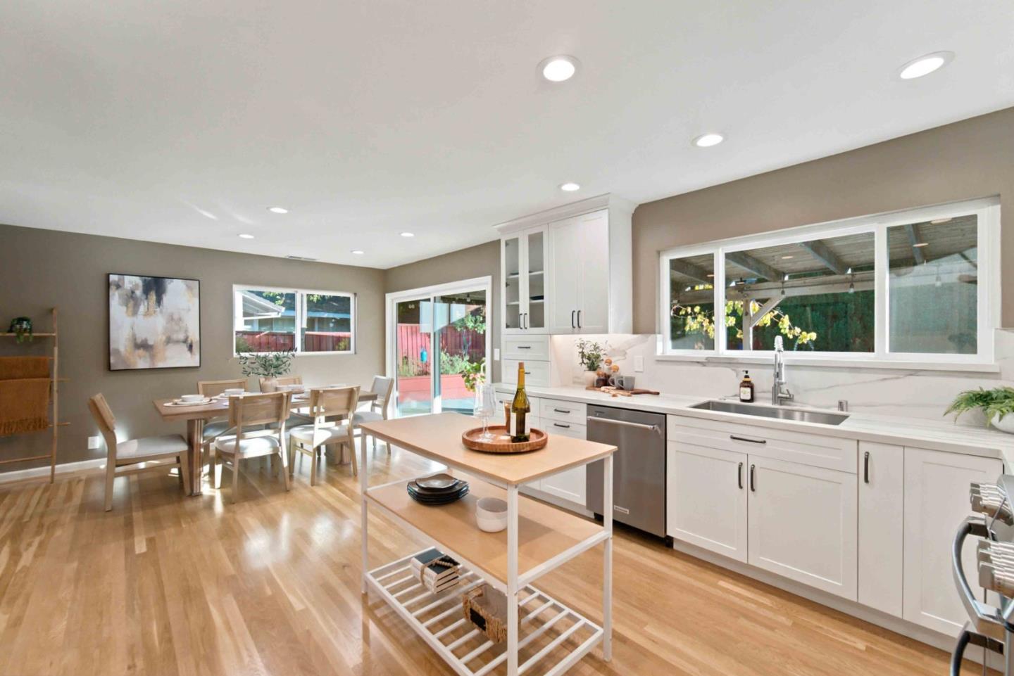 2092 Lynwood Terrace, SanJose, CA 95128