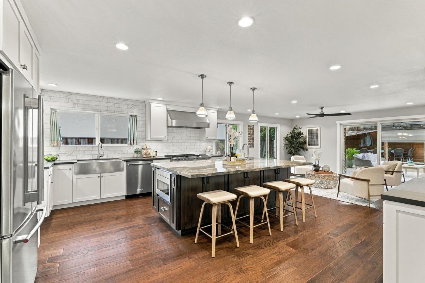 215 Belgatos Road, LosGatos, CA 95032