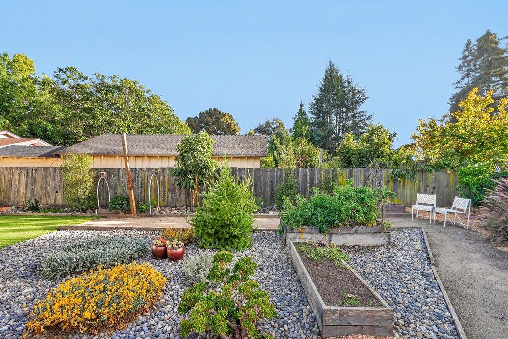 3499 North Main Street, Soquel, CA 95073