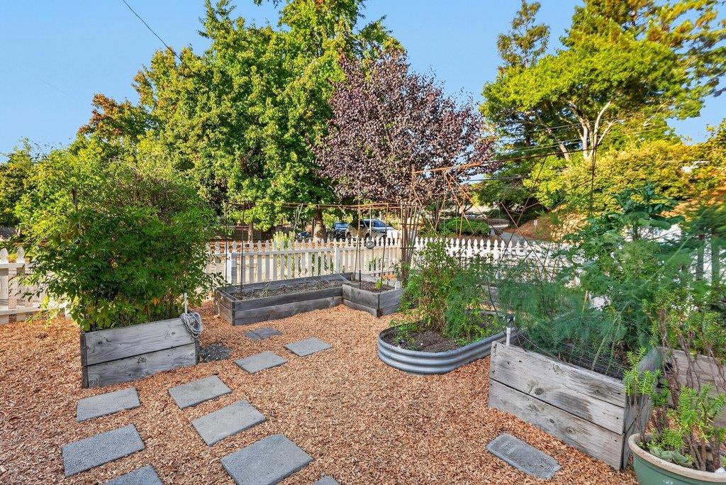 3499 North Main Street, Soquel, CA 95073