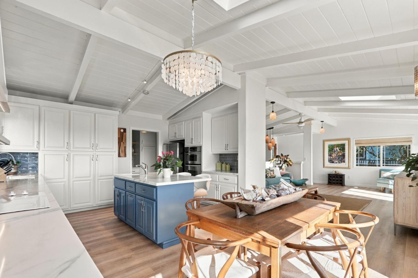 420 Vista Del Mar Drive, Aptos, CA 95003