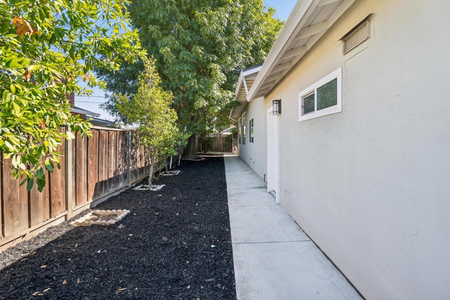 2640 Monroe Street, SantaClara, CA 95051