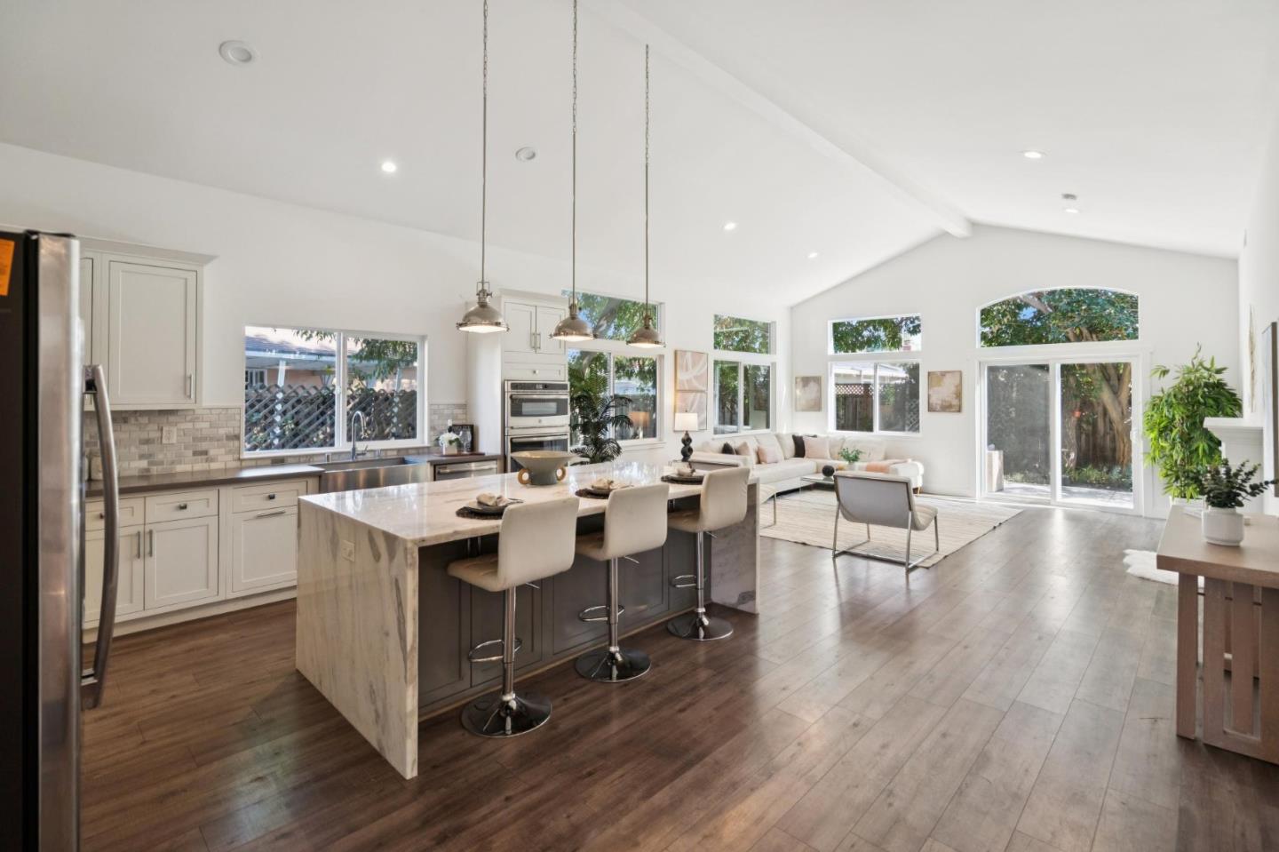 2640 Monroe Street, SantaClara, CA 95051