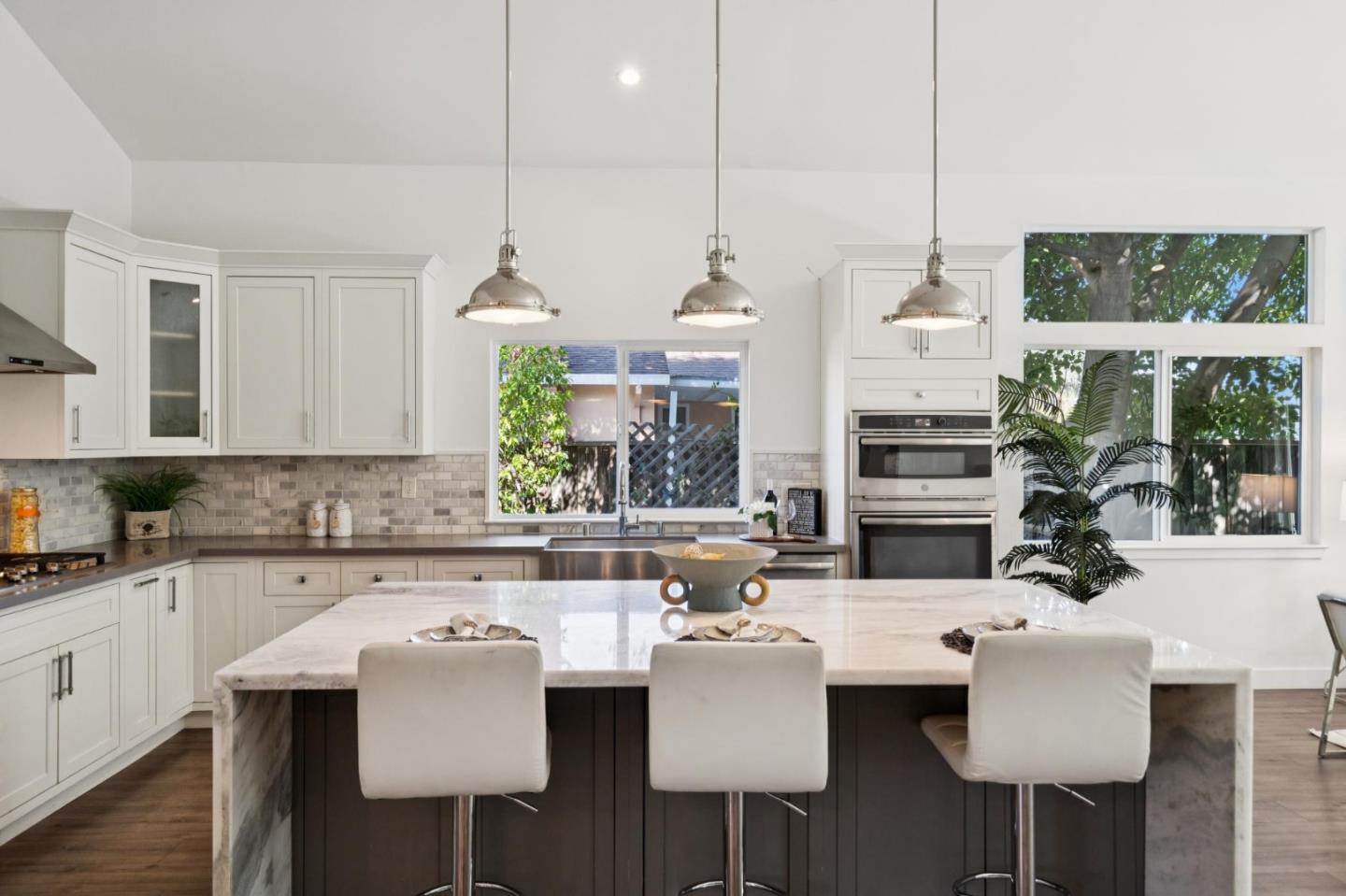 2640 Monroe Street, SantaClara, CA 95051