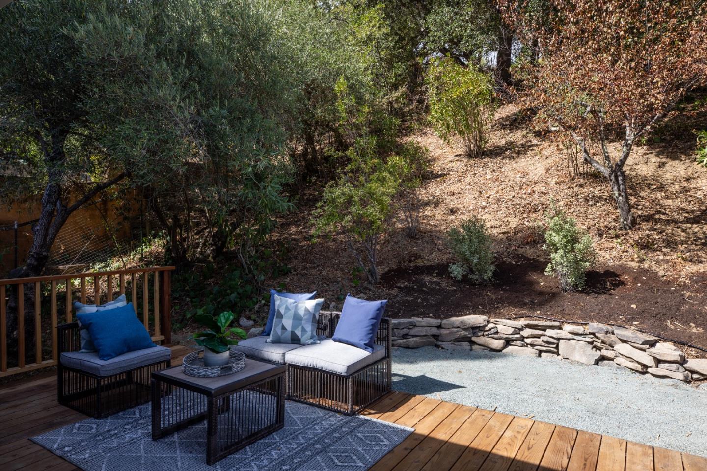 220 Canyon Drive, PortolaValley, CA 94028