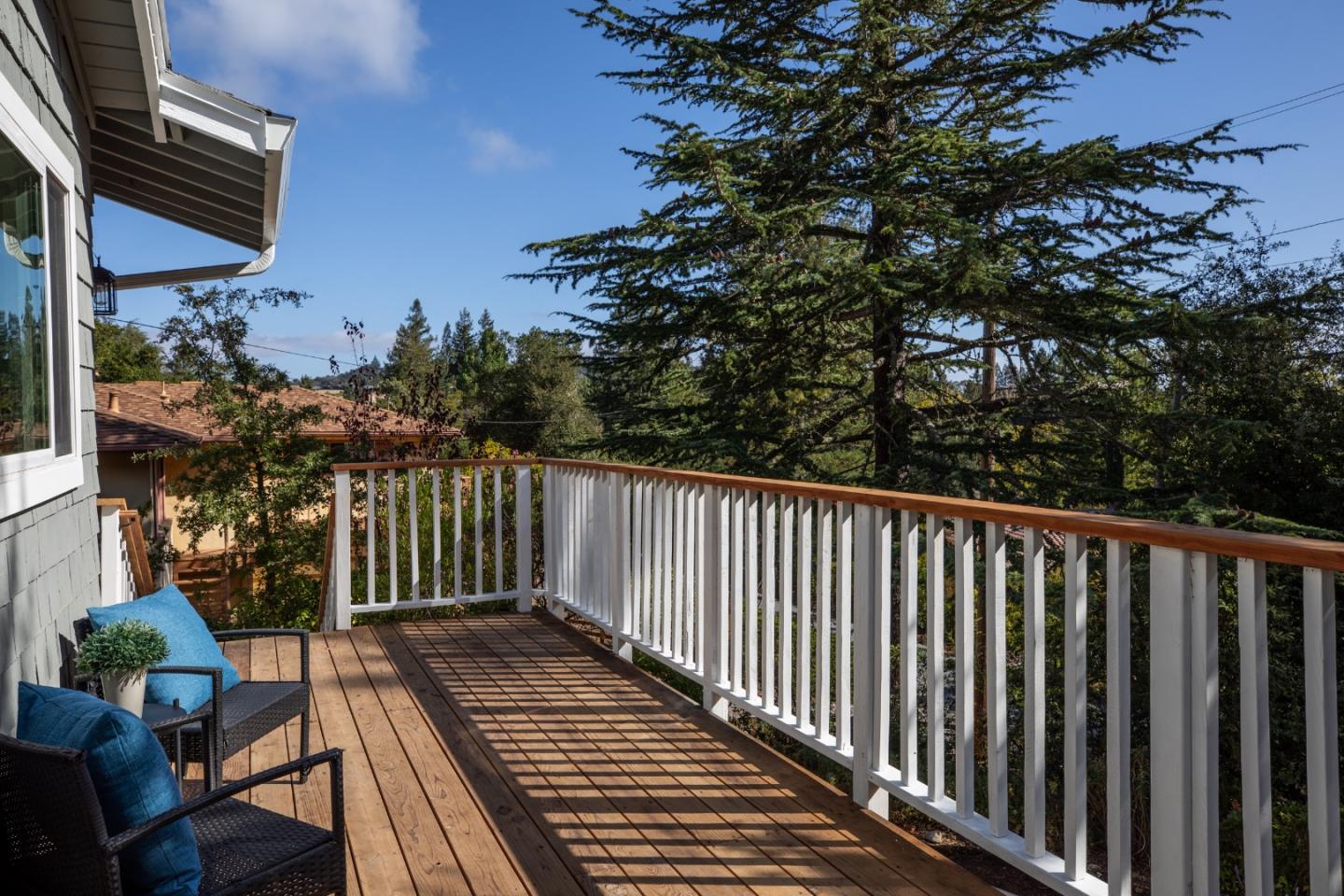 220 Canyon Drive, PortolaValley, CA 94028