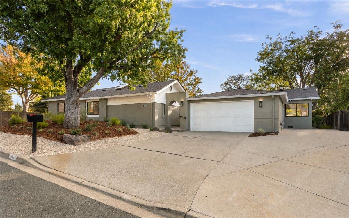 198 Greenwich Drive, Pleasant Hill, CA 94523