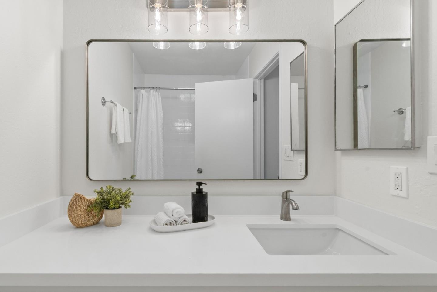 964 La Barbera Drive, SanJose, CA 95126