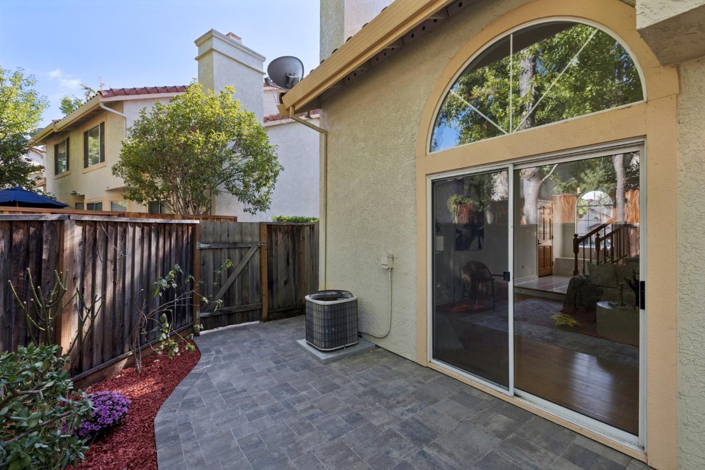2118 Cuesta Drive, Milpitas, CA 95035
