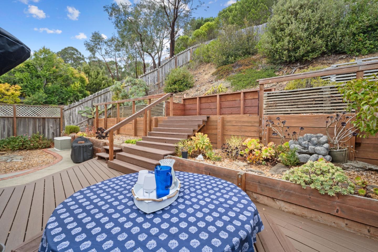1012 Banyan Way, Pacifica, CA 94044