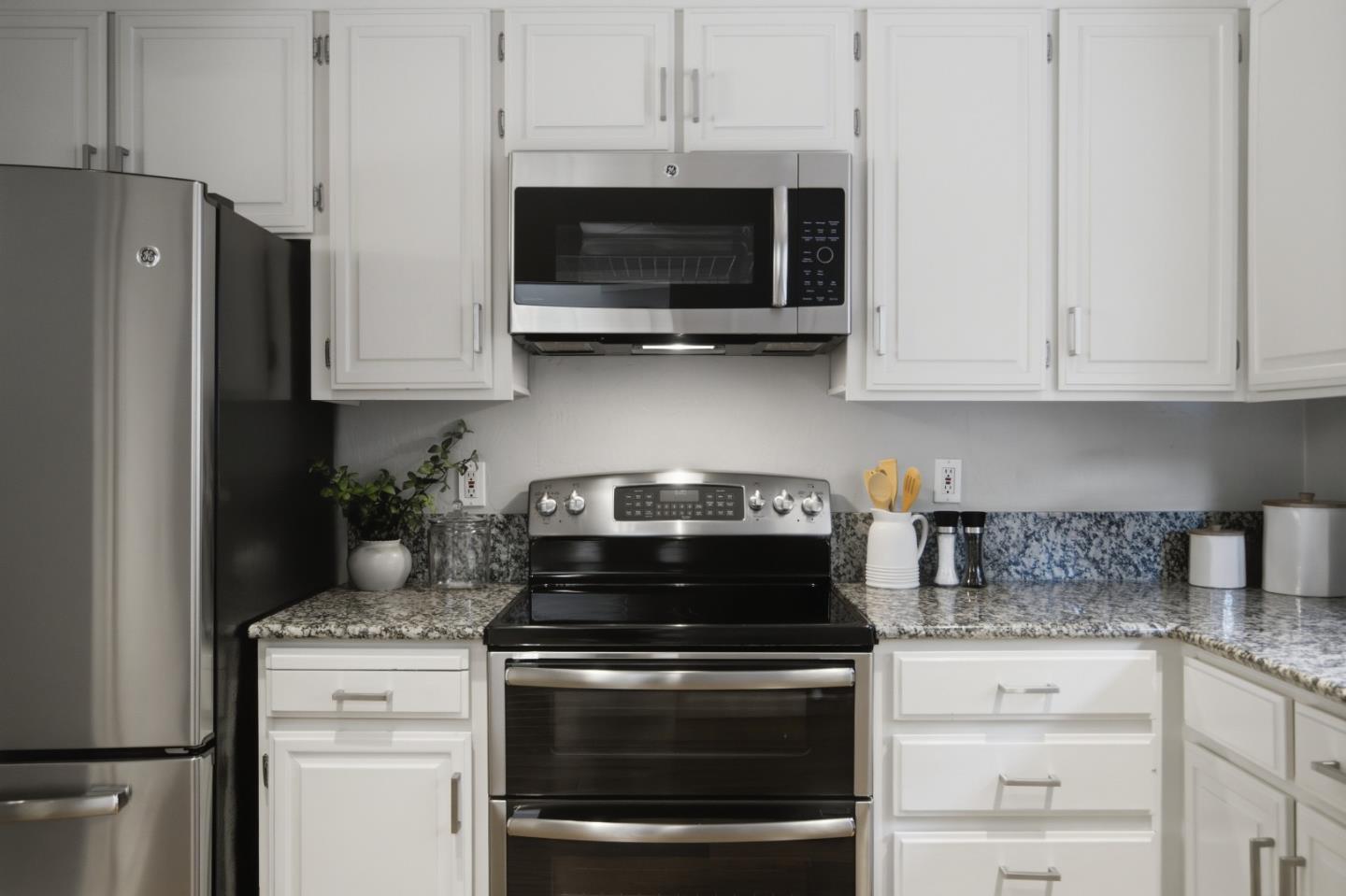 16 Lorton Avenue, #3, Burlingame, CA 94010