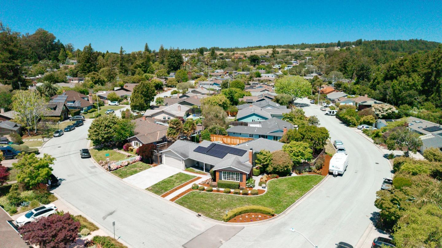 2 Ortalon Avenue, SantaCruz, CA 95060
