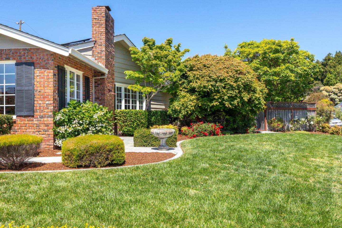 2 Ortalon Avenue, SantaCruz, CA 95060