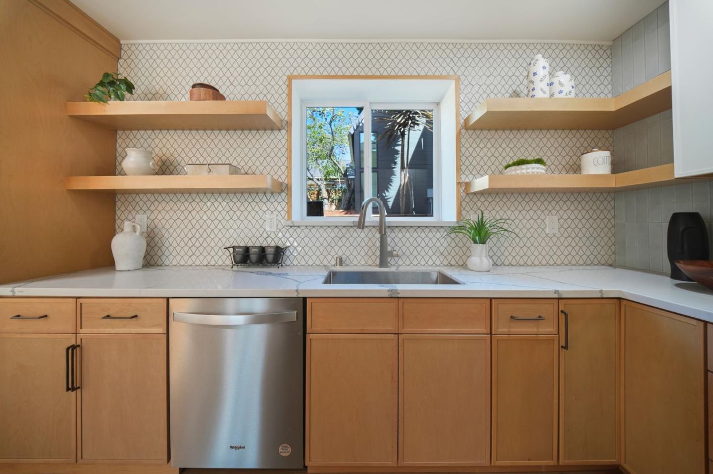 1680 Miami Court, Oakland, CA 94602