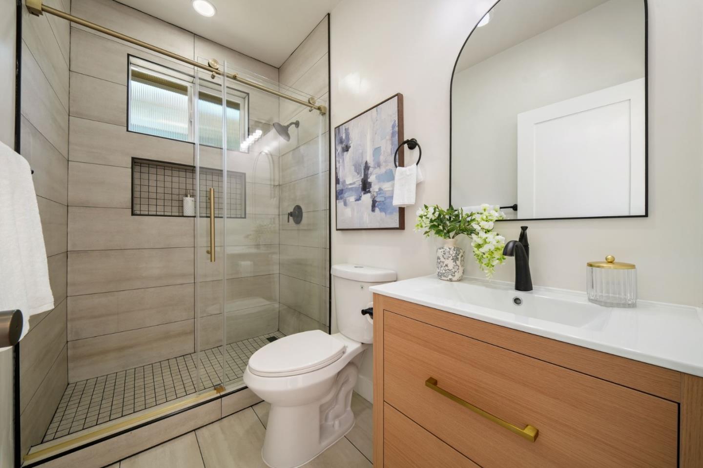 1680 Miami Court, Oakland, CA 94602