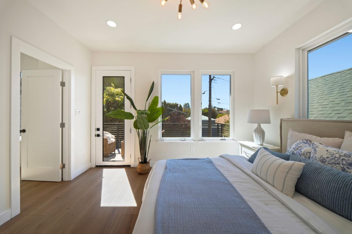 1680 Miami Court, Oakland, CA 94602