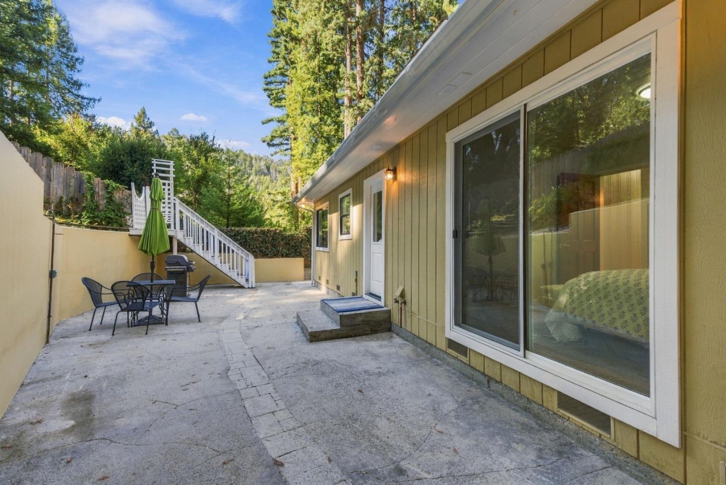 240 Ridge Drive, BoulderCreek, CA 95006