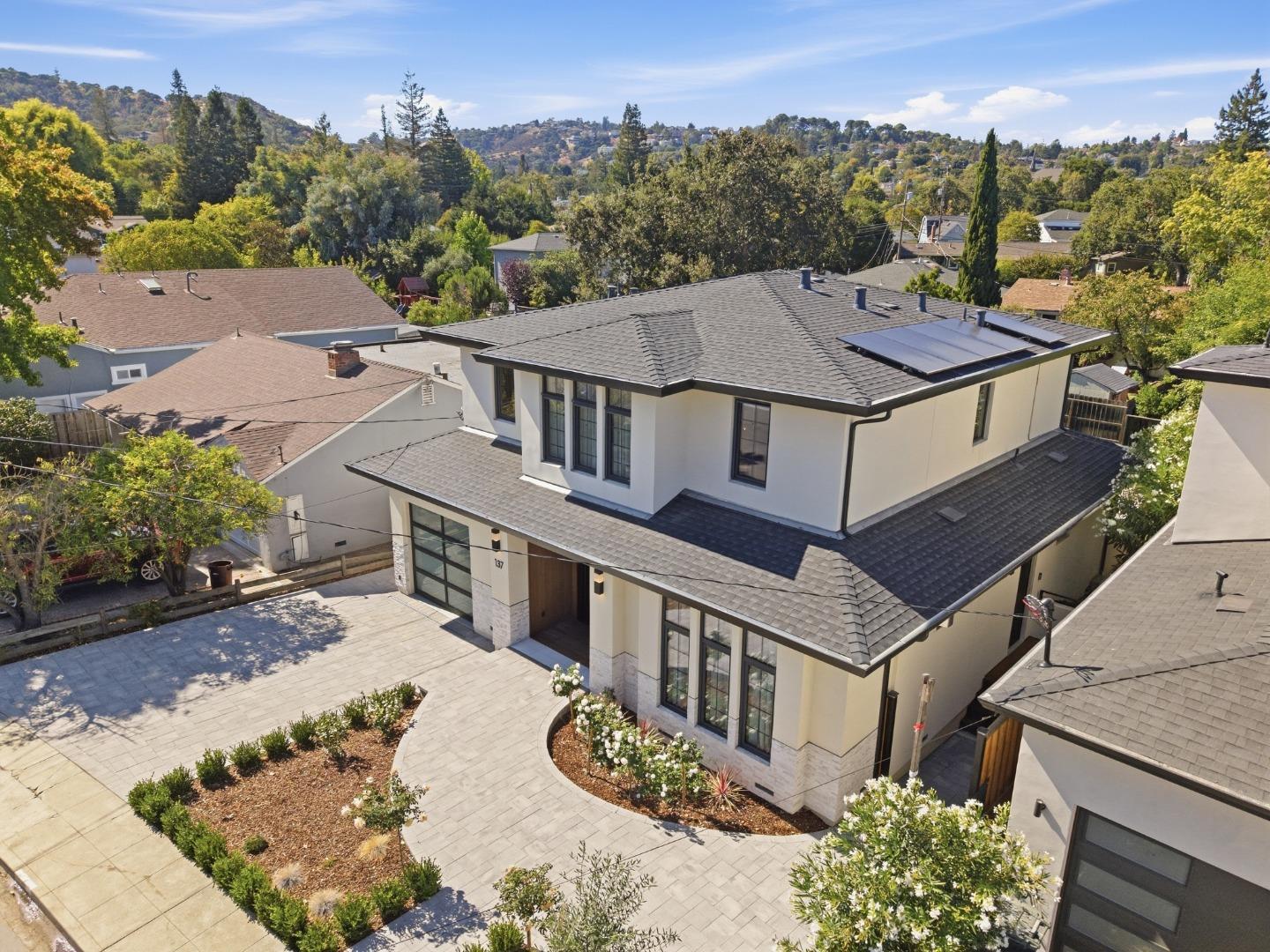 137 Oakview Drive, SanCarlos, CA 94070