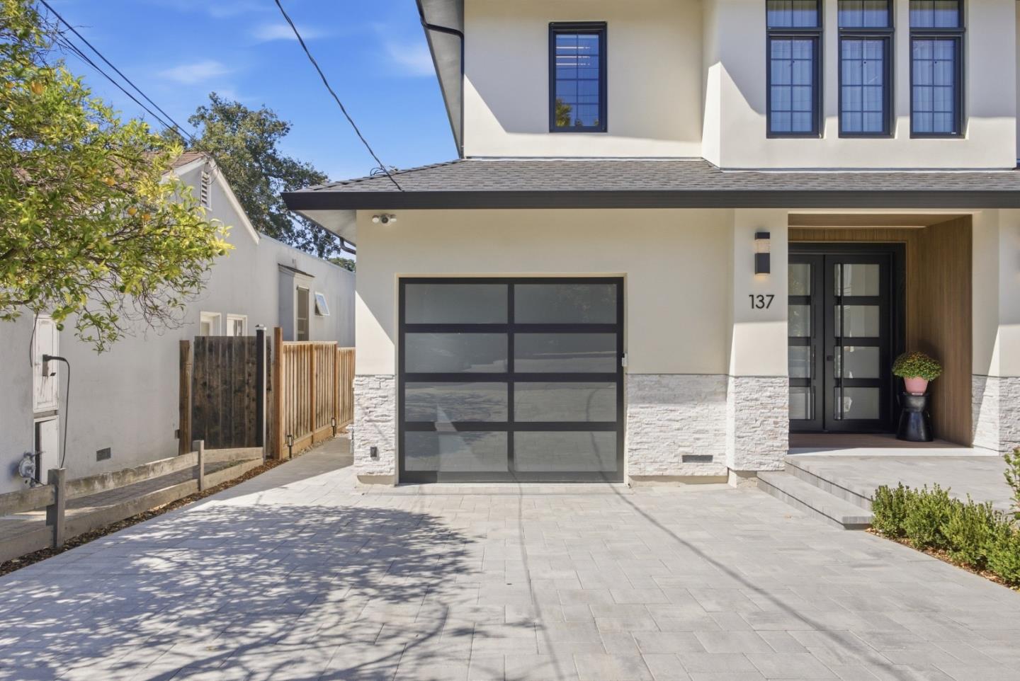137 Oakview Drive, SanCarlos, CA 94070