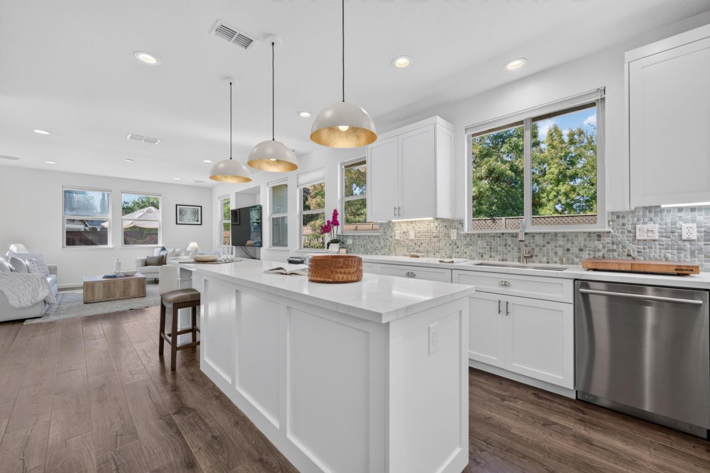 17395 Pineau Court, MorganHill, CA 95037