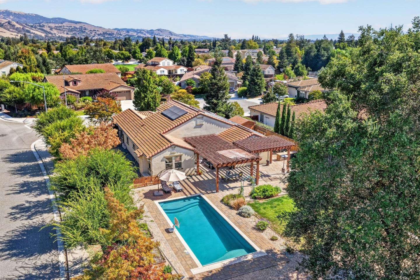 17395 Pineau Court, MorganHill, CA 95037
