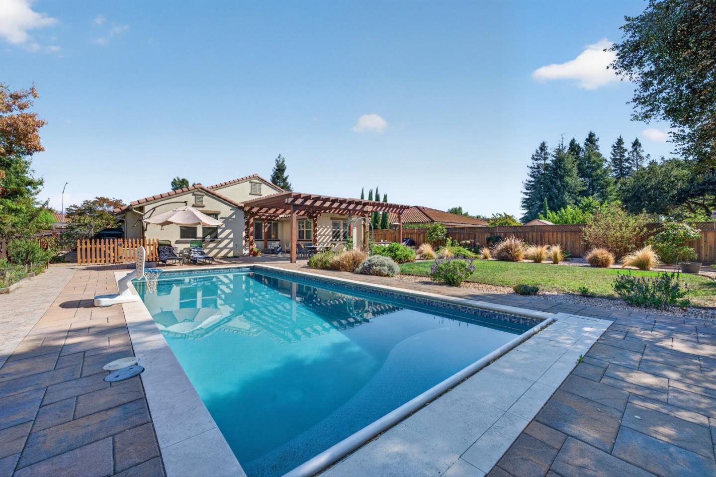 17395 Pineau Court, MorganHill, CA 95037