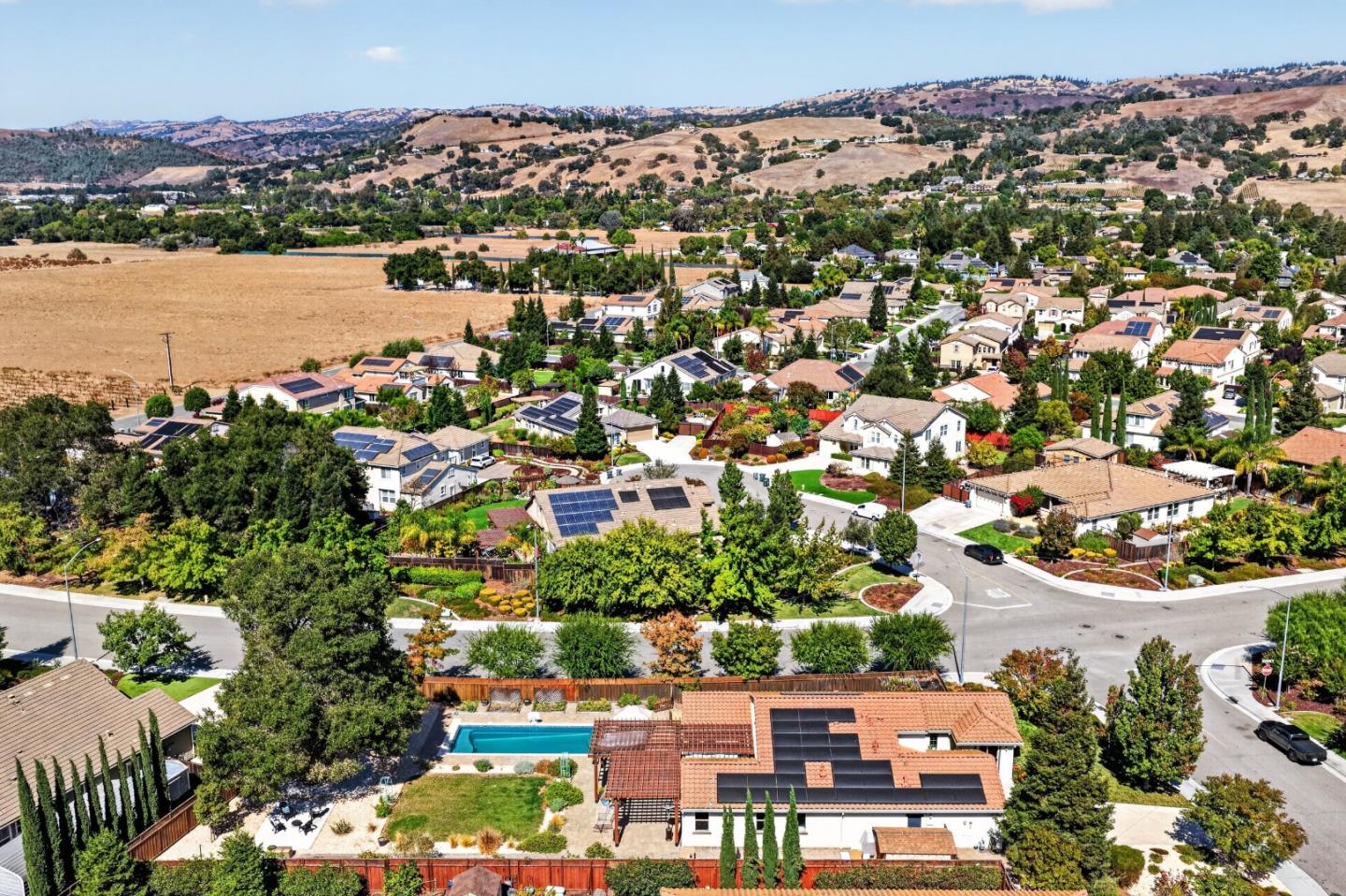 17395 Pineau Court, MorganHill, CA 95037