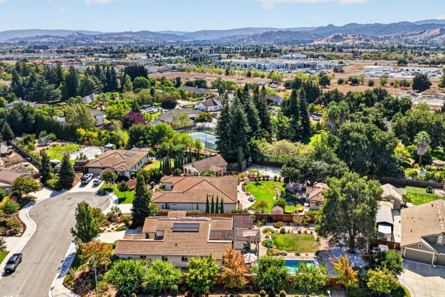 17395 Pineau Court, MorganHill, CA 95037