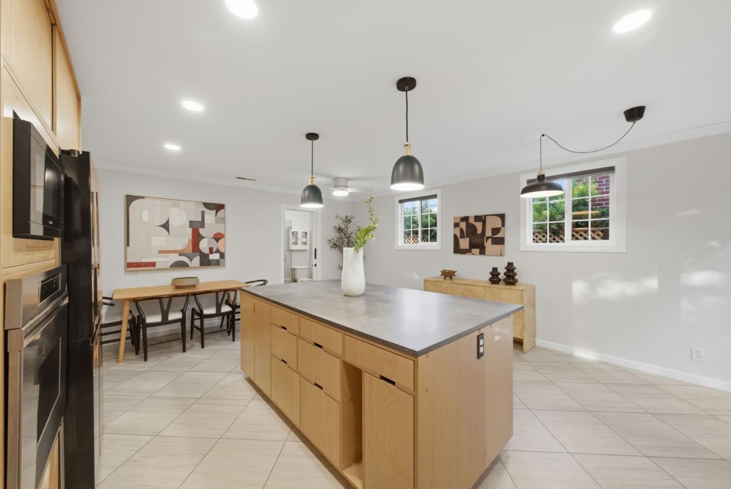1652 Kentfield Avenue, RedwoodCity, CA 94061