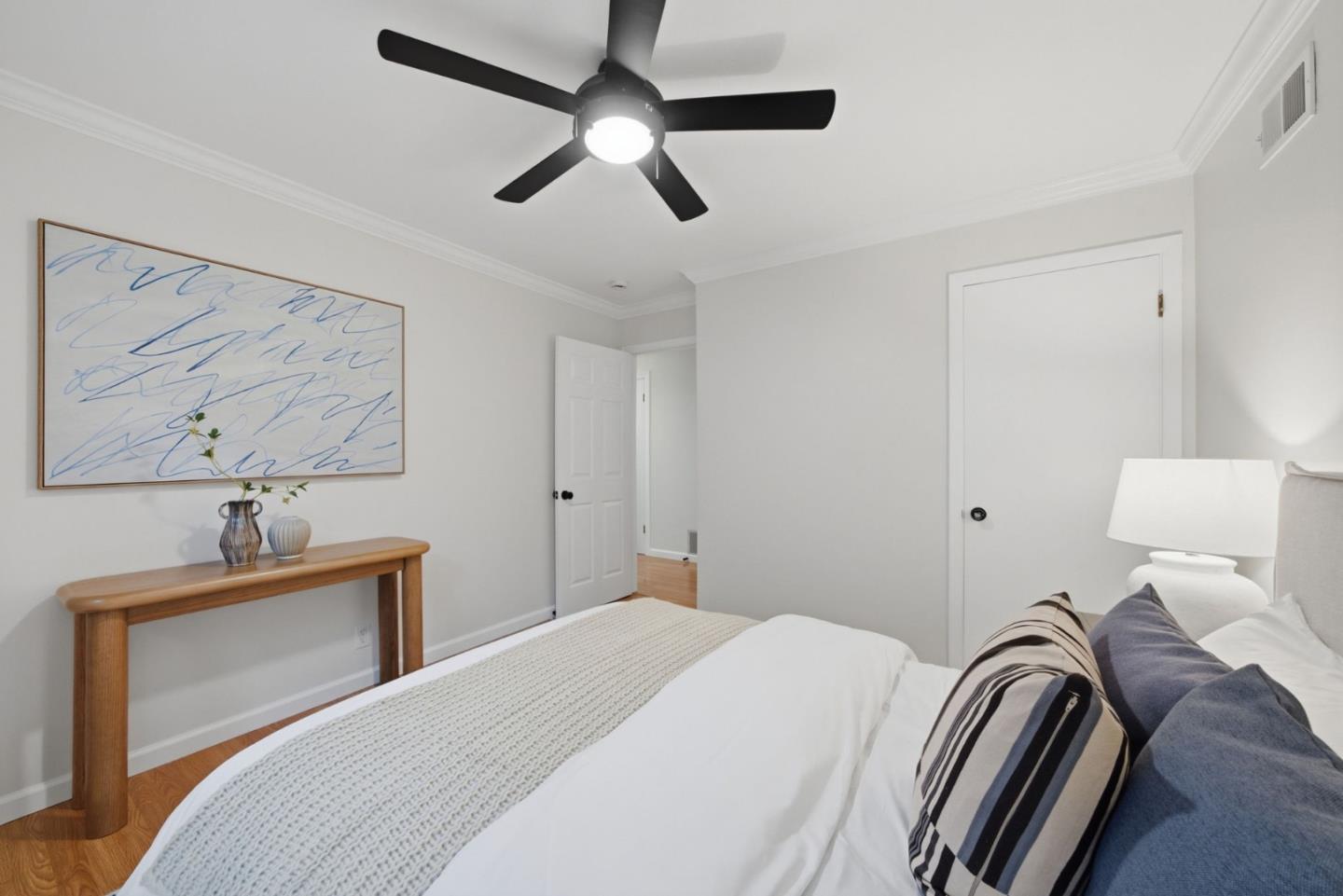 1652 Kentfield Avenue, RedwoodCity, CA 94061