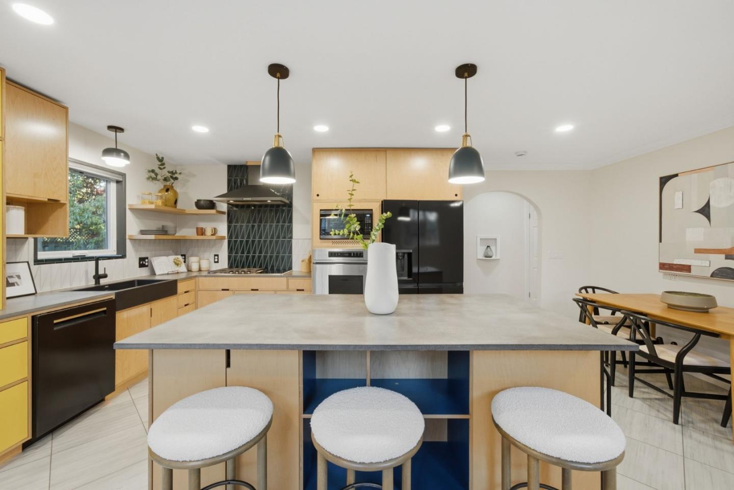 1652 Kentfield Avenue, RedwoodCity, CA 94061