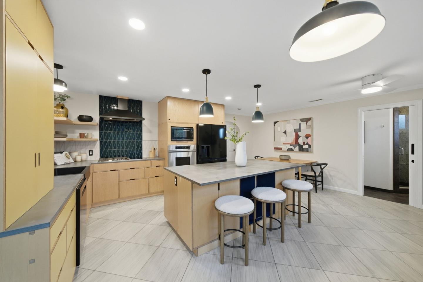 1652 Kentfield Avenue, RedwoodCity, CA 94061