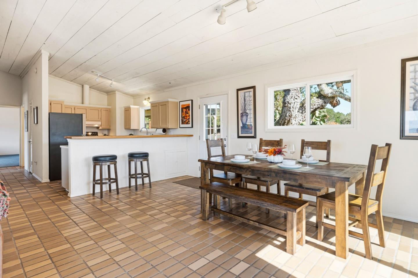 145 East Carmel Valley Road, CarmelValley, CA 93924