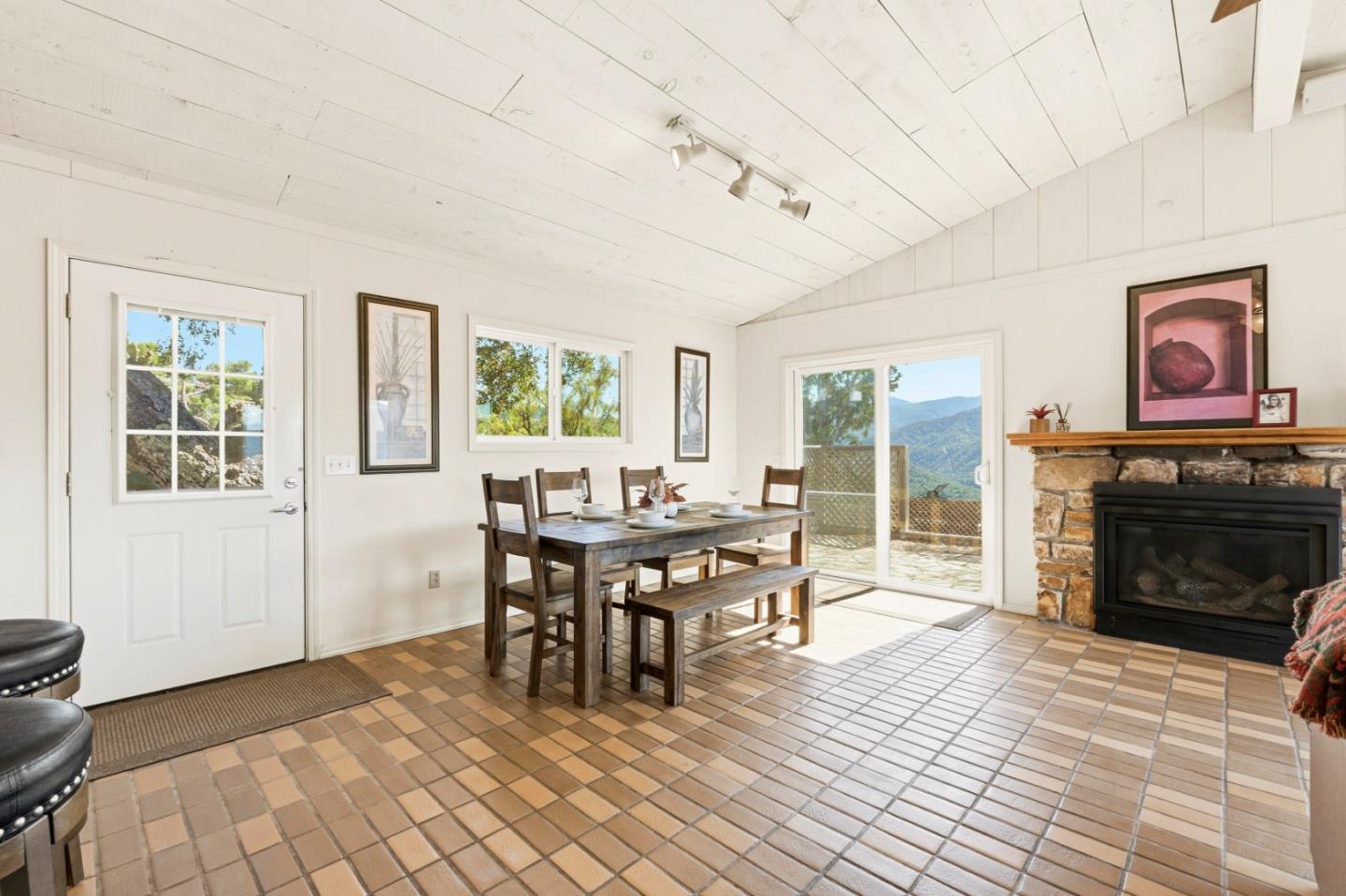 145 East Carmel Valley Road, CarmelValley, CA 93924