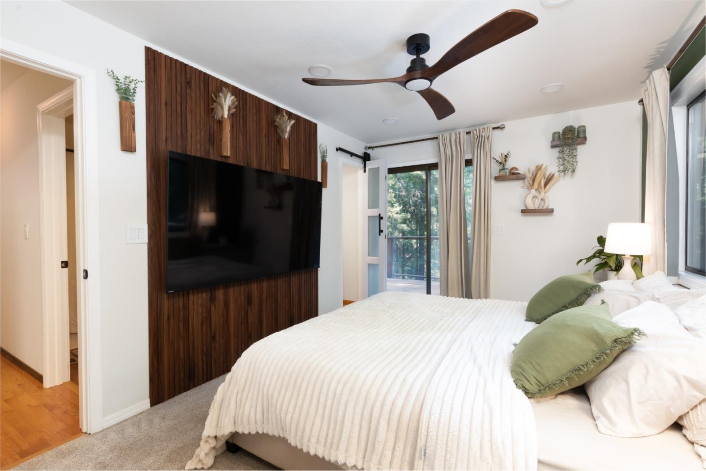 355 Waldeberg Road, BenLomond, CA 95005