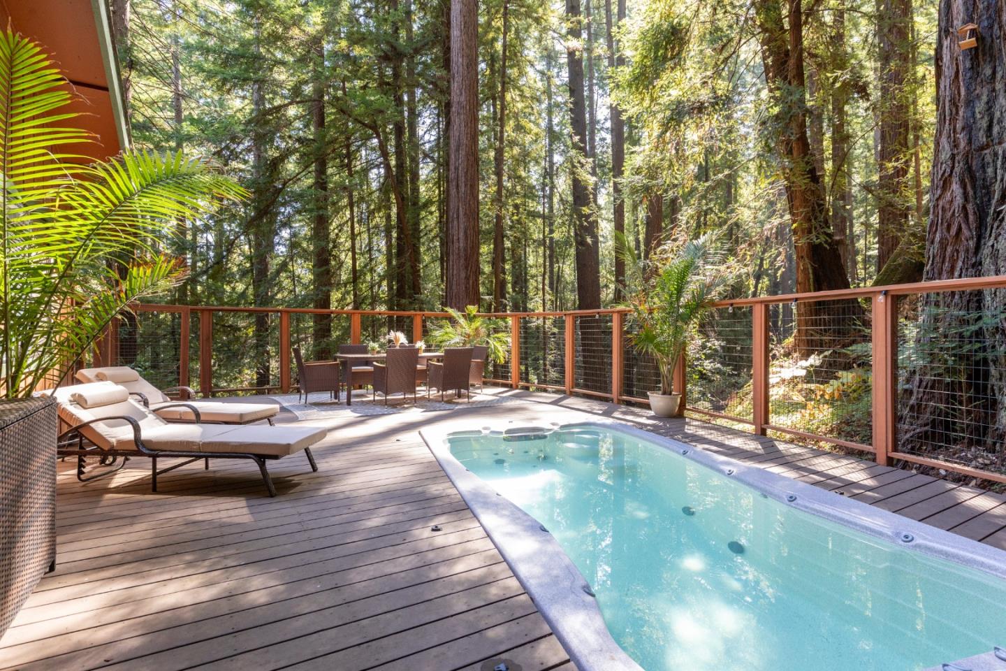 355 Waldeberg Road, BenLomond, CA 95005