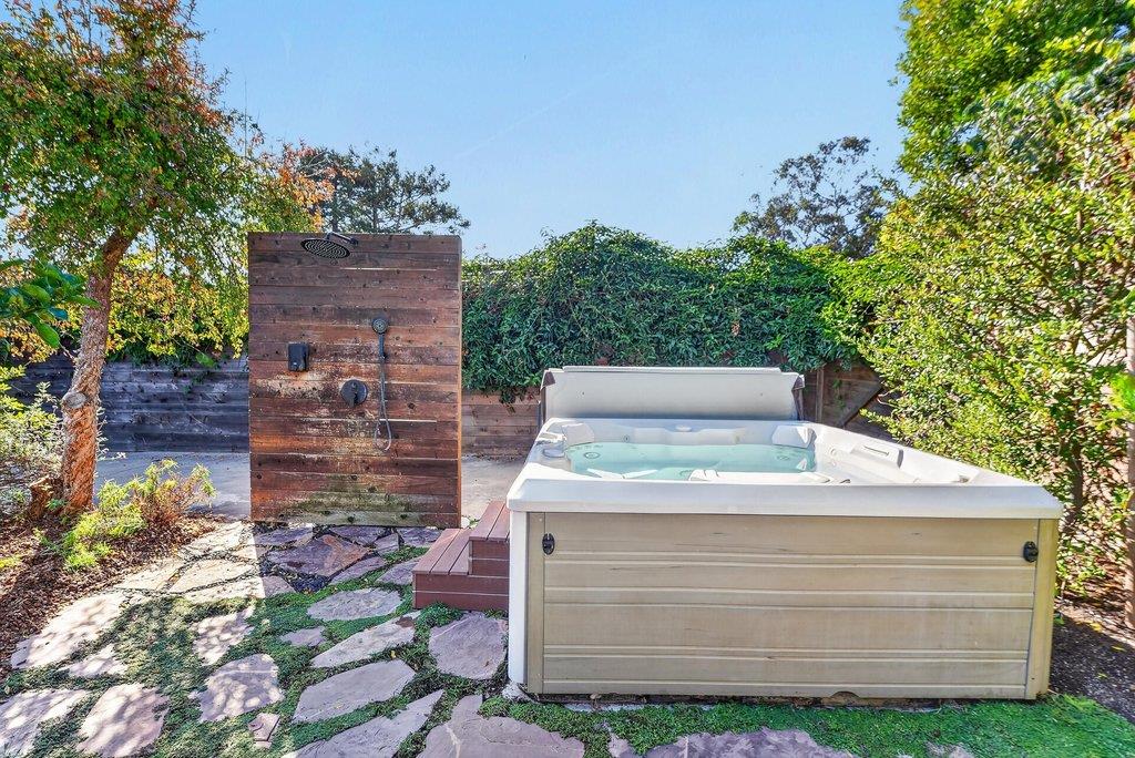 317 Lighthouse Avenue, SantaCruz, CA 95060