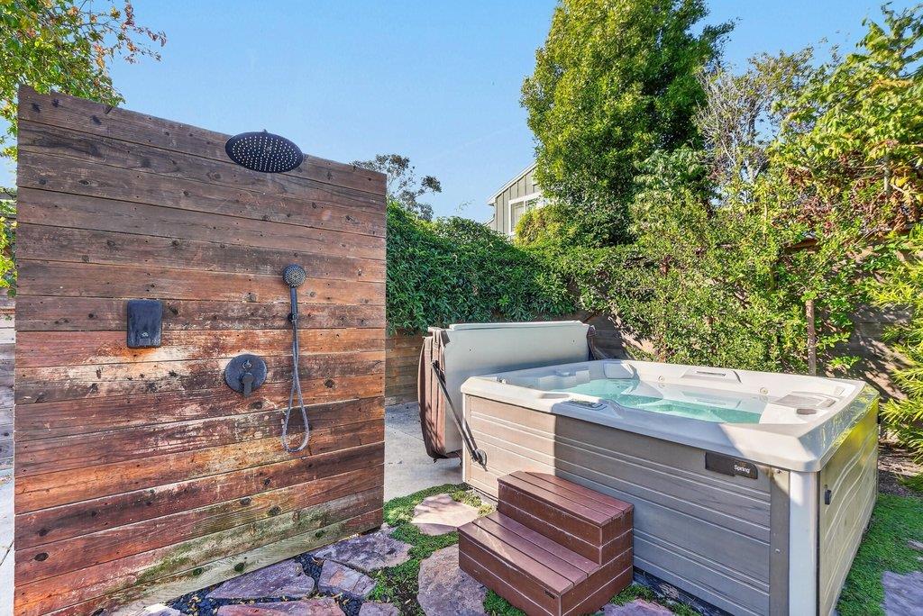317 Lighthouse Avenue, SantaCruz, CA 95060