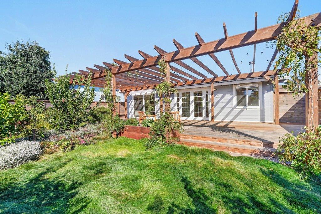 317 Lighthouse Avenue, SantaCruz, CA 95060