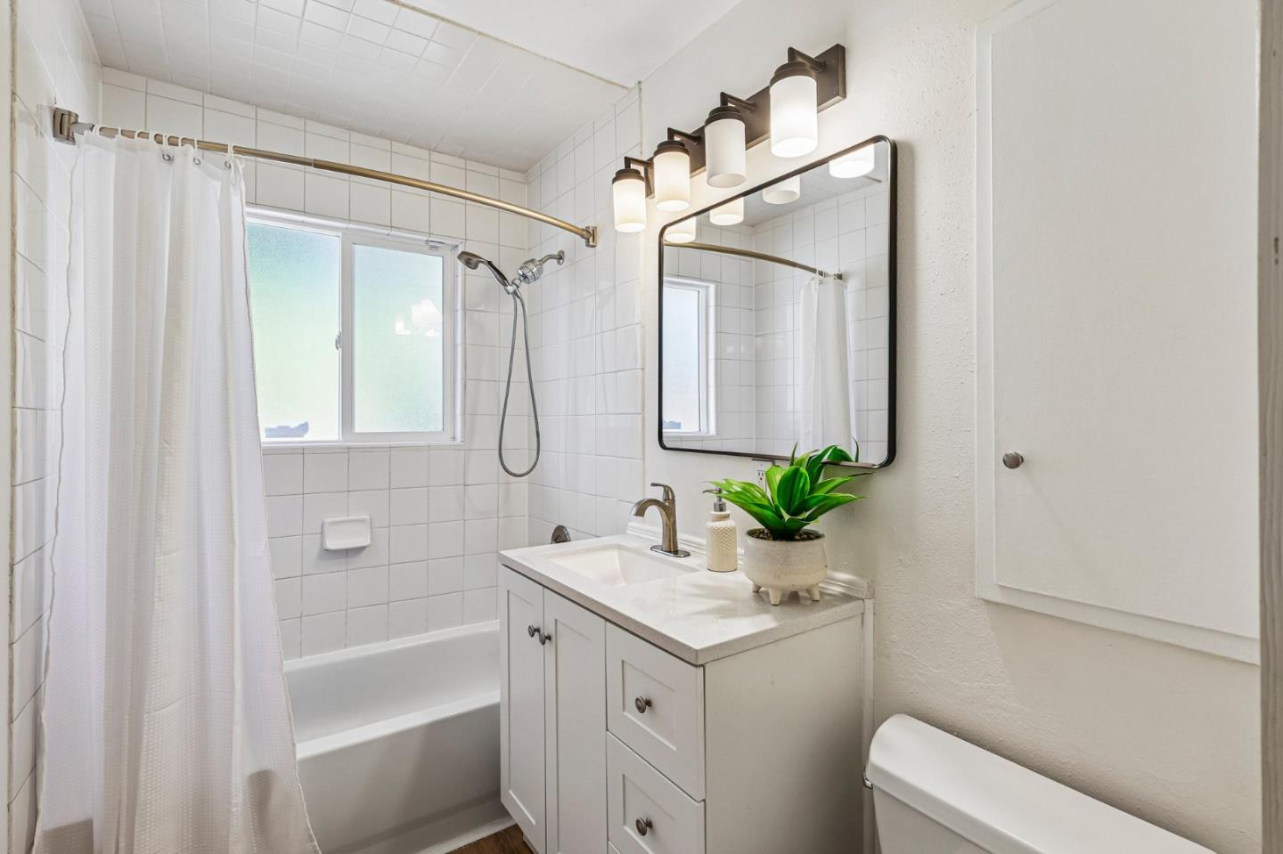 1957 Serge Avenue, SanJose, CA 95130