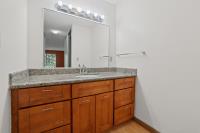 1031 Crestview Drive, #216, MountainView, CA 94040