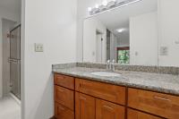 1031 Crestview Drive, #216, MountainView, CA 94040