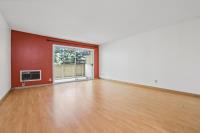 1031 Crestview Drive, #216, MountainView, CA 94040