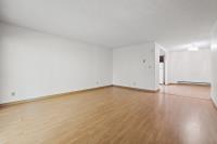 1031 Crestview Drive, #216, MountainView, CA 94040