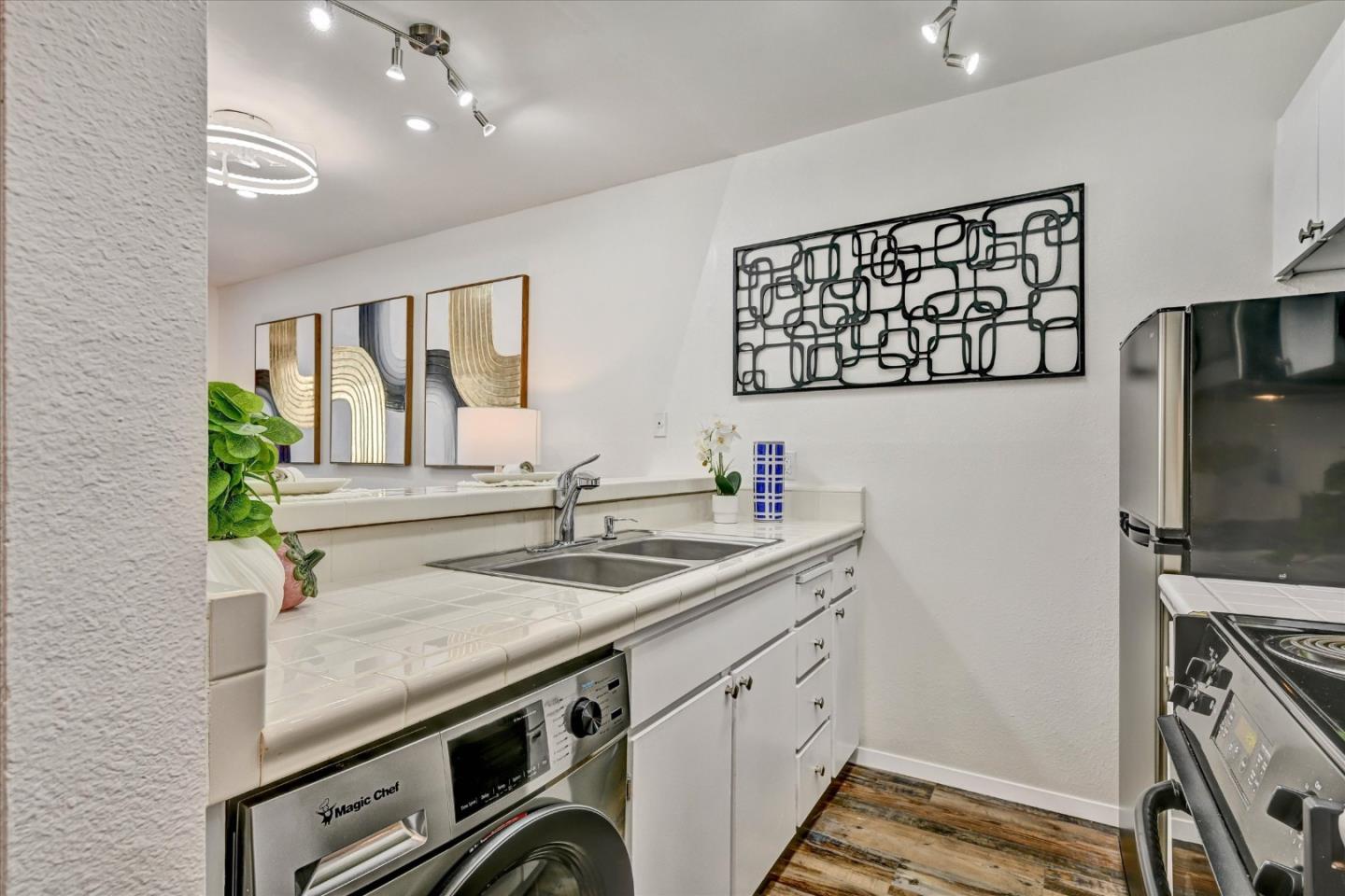 395 Imperial Way, #350, DalyCity, CA 94015